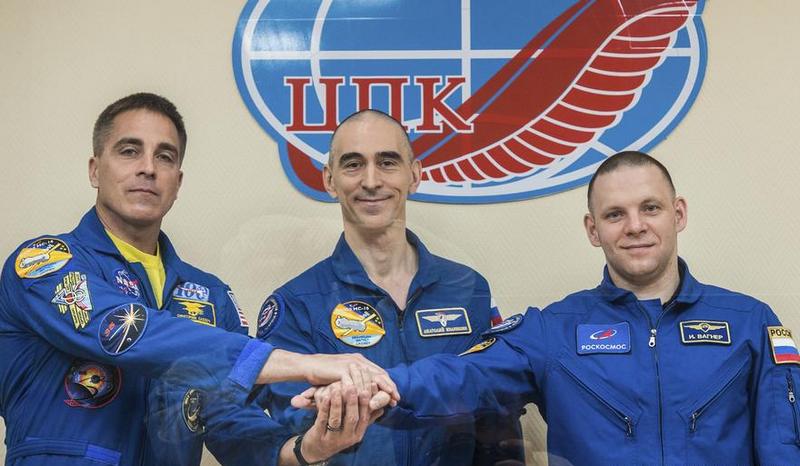 Хроники коронавируса: главные события в мире 9 апреля (обновляется)
