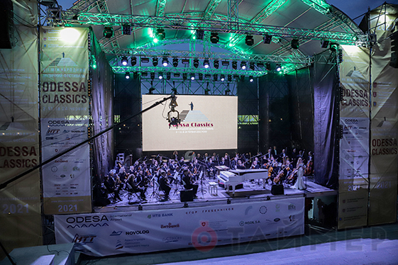 Фестиваль Odessa Classics провёл open air на Потёмкинской лестнице