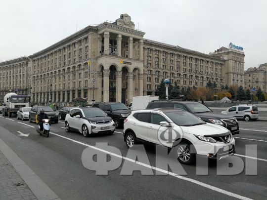 В Україні з 1 листопада запрацюють нові правила дорожнього руху: що зміниться