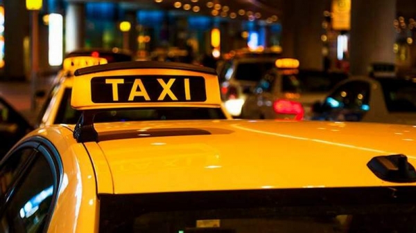 В Киеве таксисты поднимут цены: за сколько можно уехать в новогоднюю ночь