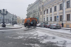 Одессу и области засыпает снегом: какая ситуация на дорогах и трассах 