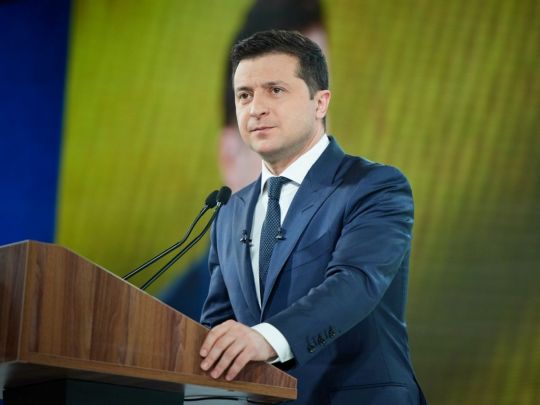 Президент і&nbsp;партія &laquo;Слуга народу&raquo;&nbsp;&mdash; лідери електоральних настроїв&nbsp;&mdash; опитування