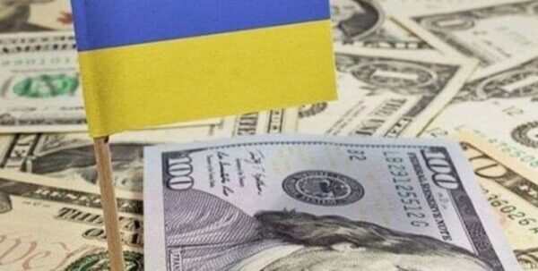Экономисты объяснили, грозит ли Украине дефолт из-за войны с Россией Экономисты объяснили, грозит ли Украине дефолт из-за войны с Россией