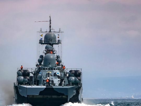 Провокує глобальну продовольчу кризу: росія заблокувала в&nbsp;Чорному морі вже 94 судна з&nbsp;продуктами