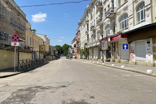 Освободили проход к Оперному, но Приморский еще закрыт: где теперь можно гулять в центре Одессы