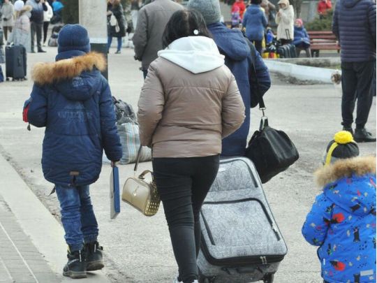 Підтвердження окремих країн не знадобиться: у ЄС продовжили статус захисту для українських біженців