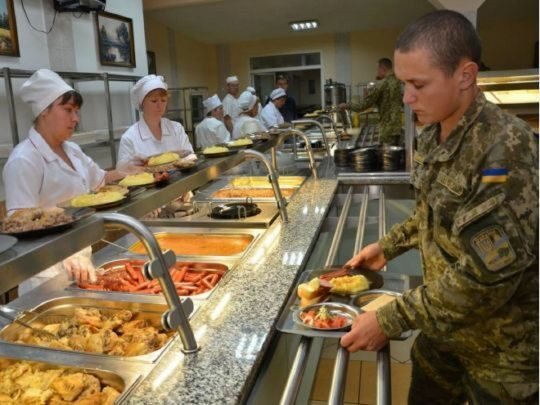 &laquo;Харчовий&raquo; скандал довкола Міноборони може бути спрямований на&nbsp;підрив авторитету військових,&nbsp;&mdash; нардеп