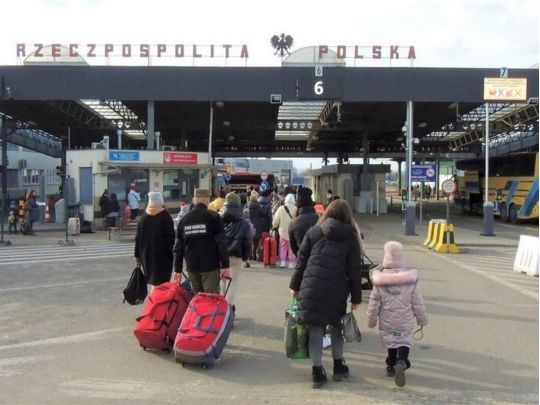 У Польщі посилюють правила для українців: що кардинально зміниться
