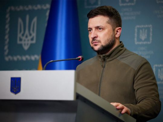 Зеленський має намір у&nbsp;лютому ненадовго покинути Україну: що&nbsp;відомо