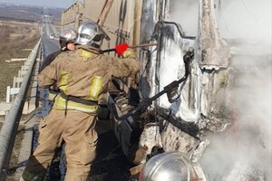 На трассе Одесса – Киев загорелась фура: подробности происшествия