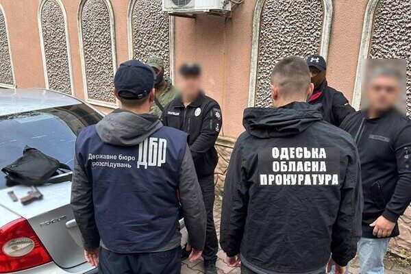В Одесской области будут судить полицейского, который взял взятку у отца виновника ДТП В Одесской области будут судить полицейского, который взял взятку у отца виновника ДТП
