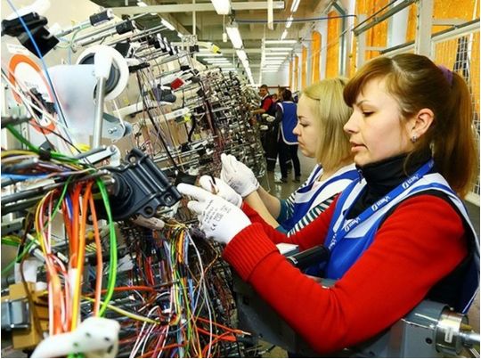 Робота для українок в Європі: де варто шукати та на які суми можна розраховувати