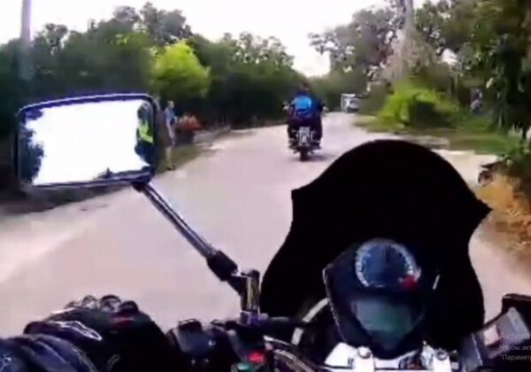 Нарушил ПДД и напал на полицейских: одесские патрульные устроили погоню за байкером Нарушил ПДД и напал на полицейских: одесские патрульные устроили погоню за байкером