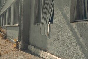 Во время ночного обстрела Одессы от ударной волны получила повреждения Одесская киностудия Во время ночного обстрела Одессы от ударной волны получила повреждения Одесская киностудия