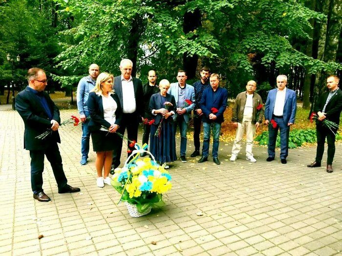ВНМУ вшанував памʼять героїв-освітян, що&nbsp;загинули боронячи Україну