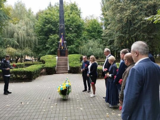ВНМУ вшанував памʼять героїв-освітян, що&nbsp;загинули боронячи Україну