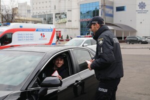 В Одессе проверили, как водители пропускают спецтранспорт