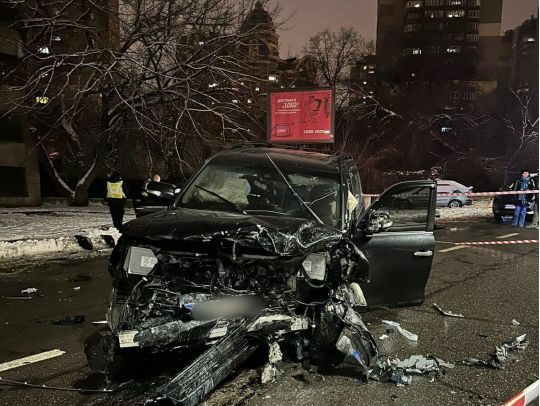 Чоловік і&nbsp;дружина загинули на&nbsp;місці: в&nbsp;Києві п&rsquo;яний водій вбив у&nbsp;ДТП подружню пару