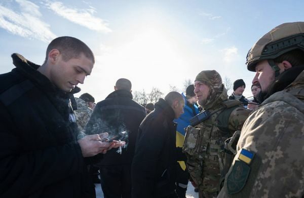 Наші&nbsp;&mdash; вдома: Україна повернула з&nbsp;полону 207 захисників