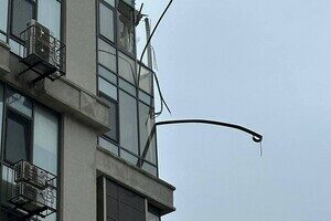 Атака Одессы: обломки ракеты повредили недострой, пострадали несколько высоток
