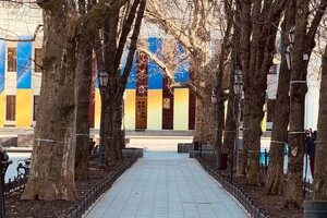 ООН осмотрели пострадавший от обстрела дом на Добровольского: началась подготовка к демонтажу 