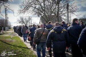 В Одесской области простились со спасателями, погибшими во время повторного ракетного удара 15 марта 
