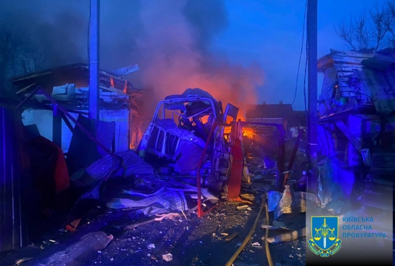 Поранено людей, пошкоджено будинки: стали відомими наслідки удару росії по Київщині (фото, відео)