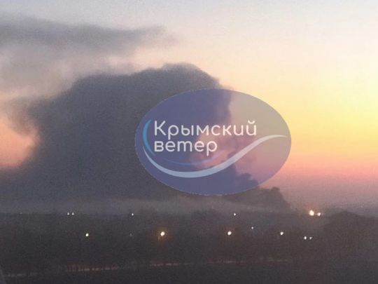 ЗСУ потужно атакували окупований Крим: у Севастополі вражений об'єкт чорноморського флоту, під Сімферополем горіла нафтобаза (фото, відео)