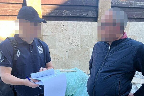 В Одесском ТЦК "откорректировали" данные про 138 военнообязанных: заработали миллион долларов В Одесском ТЦК "откорректировали" данные про 138 военнообязанных: заработали миллион долларов