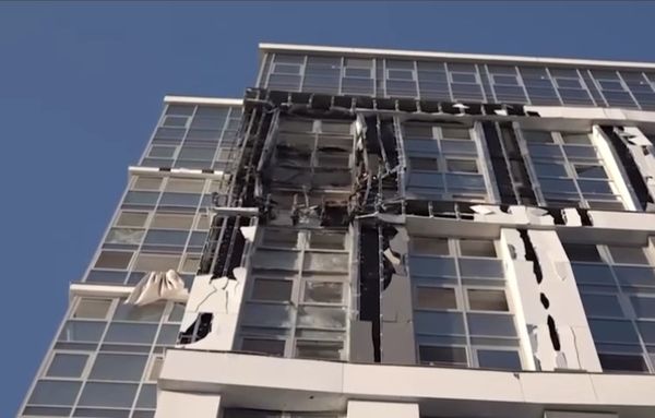 Пожежа й детонація тривають з ночі: ГУР знищило польовий склад боєприпасів у Воронезькій області рф