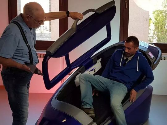 &laquo;Смертельна капсула&raquo;: що&nbsp;стоїть за&nbsp;новою технологією евтаназії, яка обіцяє безболісну смерть за&nbsp;10 хвилин