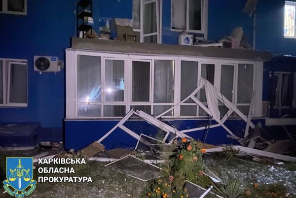 Ворог знову обстріляв Харків: постраждали люди, пошкоджено підприємство