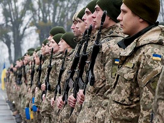 Українцям у Польщі надходять повістки до армії: хто за цим стоїть