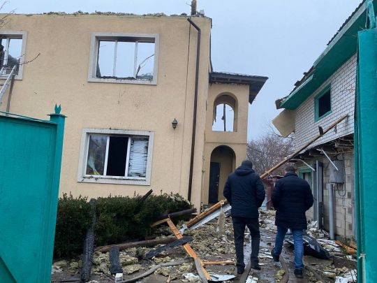 Зруйновано 12 будинків та магазин: мер Броварів показав наслідки нічного нальоту дронів на місто (фото)