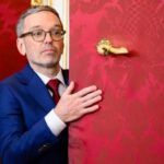 Политический кризис в Австрии углубляется: провал коалиционных переговоров