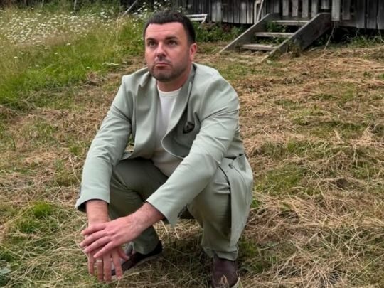 Торгував в&nbsp;сільському магазині: емоційний допис популярного телеведучого підкорив Instagram