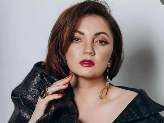 Викопаний тато: популярна співачка здивувала рідкісними фото