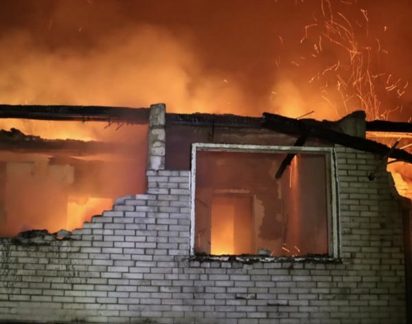 Дрони ворога вночі атакували Охтирку та&nbsp;Ізмаїл: у&nbsp;містах сильні пожежі, є&nbsp;поранені (фото)