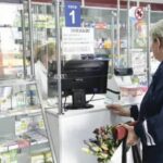 Аптек в Україні більше, ніж продовольчих магазинів, — експерт