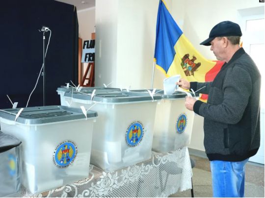 У&nbsp;Молдові стартували парламентські вибори: проросійські сили сподіваються на&nbsp;реванш