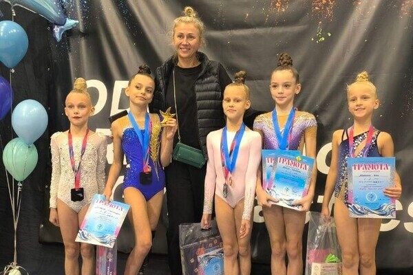 Потеряла ногу из-за обстрела Одесчины: девятилетняя Саша Паскаль завоевала золото на турнире по гимнастике Потеряла ногу из-за обстрела Одесчины: девятилетняя Саша Паскаль завоевала золото на турнире по гимнастике