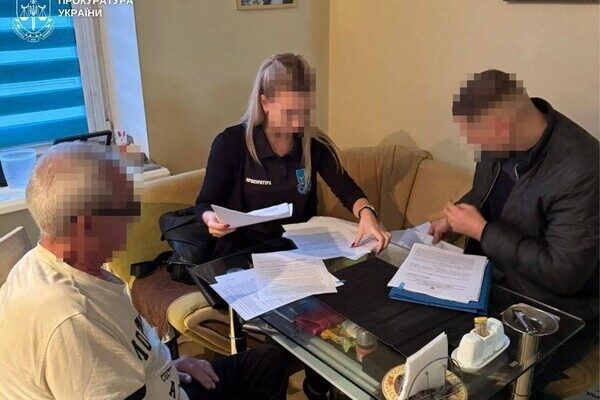 Чиновникам Одесского городского совета сообщили о подозрении: чем они провинились Чиновникам Одесского городского совета сообщили о подозрении: чем они провинились
