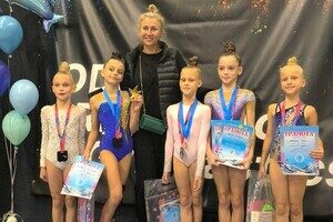 Потеряла ногу из-за обстрела Одесчины: девятилетняя Саша Паскаль завоевала золото на турнире по гимнастике Потеряла ногу из-за обстрела Одесчины: девятилетняя Саша Паскаль завоевала золото на турнире по гимнастике
