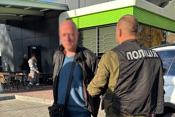 Трудоустройство в СБУ за взятку: в Одессе разоблачили дельца