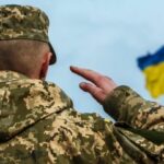 Виснажена війною армія України готується до переходу на нову систему служби: що це означає