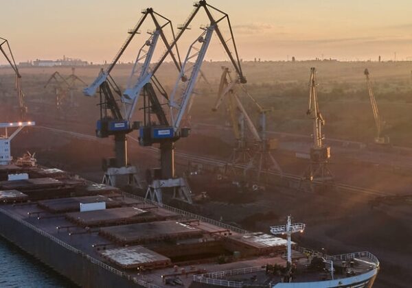 Россия ударила по порту: пожар и более 120 тысяч человек без света в Одесской области