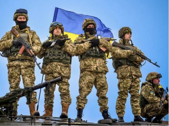 &laquo;Ви&nbsp;стояли міцно, коли в&nbsp;Україну майже ніхто не&nbsp;вірив&raquo;: Зеленський звернувся до&nbsp;військових з&nbsp;нагоди Дня ЗСУ (відео)