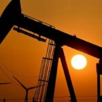 Доходи від продажу російської нафти значно скоротилися: чим це загрожує ворогу