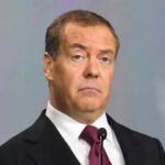 Медведєв опублікував відео удару «Орєшніком» і пригрозив Макрону