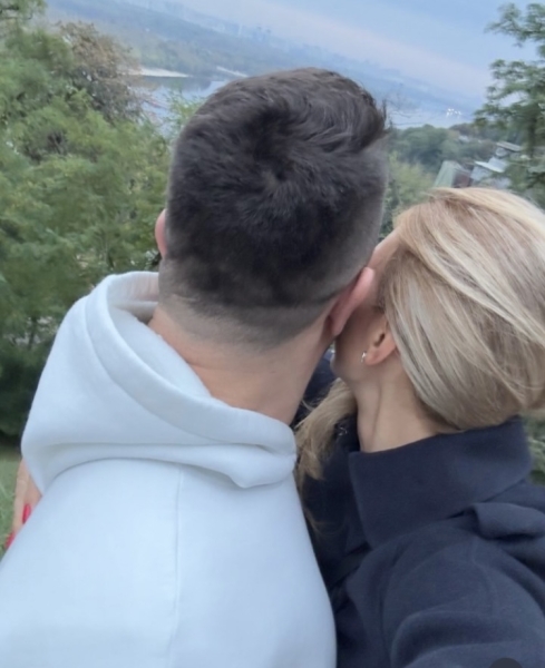 Сказала &laquo;так&raquo;: відома фітнес-тренерка показала свого коханого